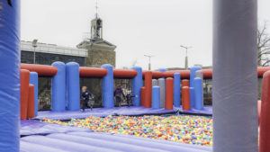 Winterfestijn kerkplein Malden