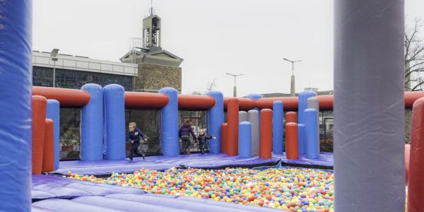 Winterfestijn kerkplein Malden